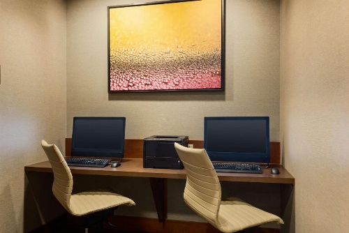 Hyatt Place Milford image 14